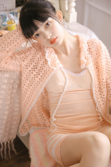 摸男朋友下面越摸越硬